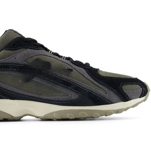 Men's Athletic Shoe Black Graphite